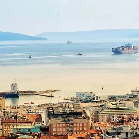 Lori - Beautiful View *