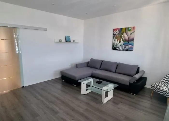 Lori - Beautiful View Apartment *
