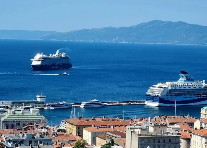 Apartment Lori - Beautiful View Rijeka